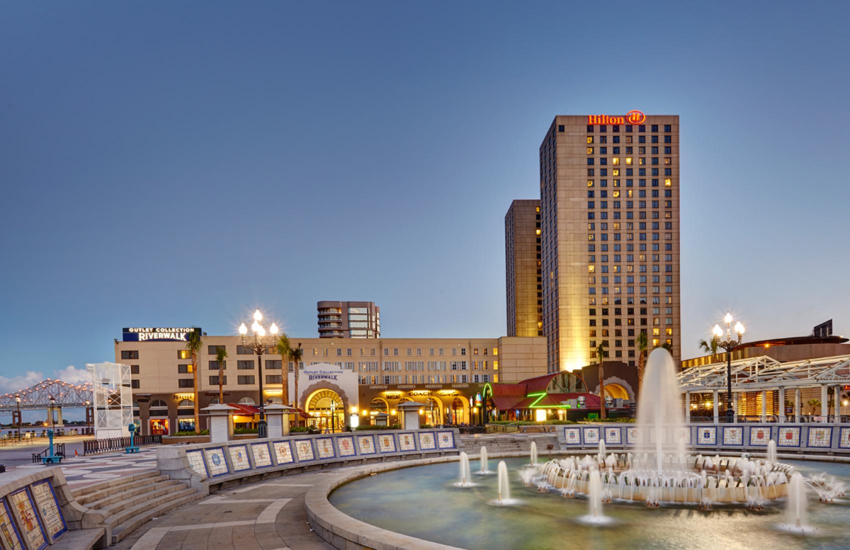 Hilton New Orleans Riverside Evening Spanish Plaza